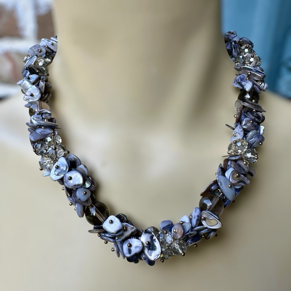 VTG Artisan Beaded Necklace 17.5 Inch Abalone Shell MOP Smoky Crystal Chunkyโ